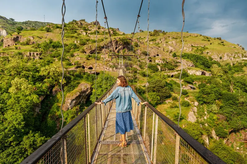 Hành trình về Armenia, miền đất Thánh nơi lịch sử và thiên nhiên giao hòa 12