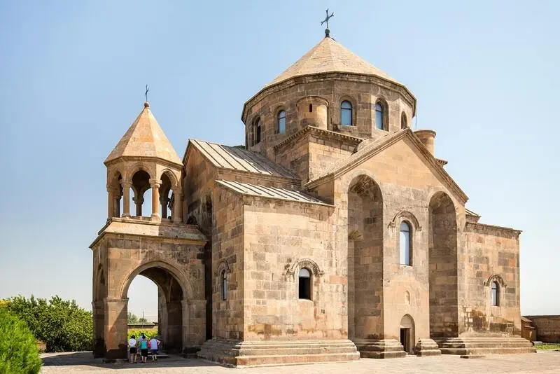 Hành trình về Armenia, miền đất Thánh nơi lịch sử và thiên nhiên giao hòa 8