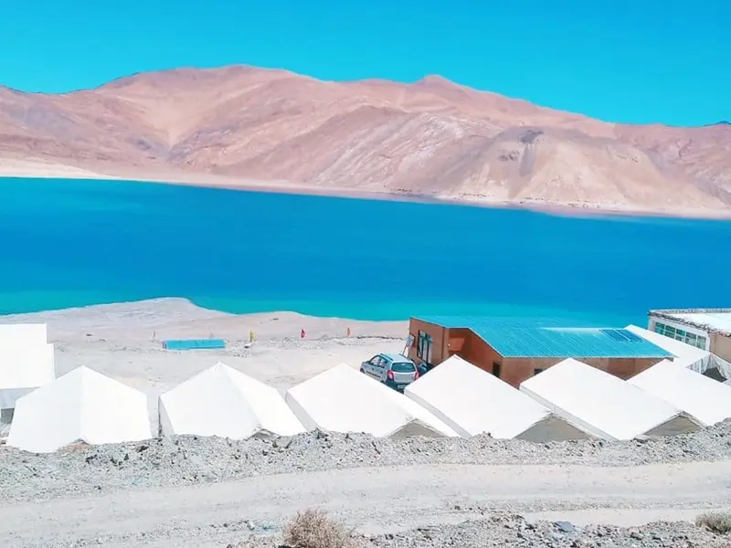 Hồ Pangong tấm gương xanh trong như ngọc ở Ladakh Ấn Độ 6