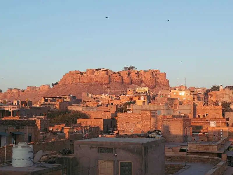 Jaisalmer th&agrave;nh phố v&agrave;ng gi&agrave;u di sản ở ph&iacute;a t&acirc;y Rajasthan Ấn Độ 2