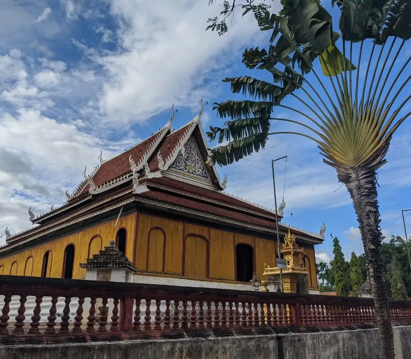 Kampong Cham, n&eacute;t đẹp mộc mạc v&agrave; b&igrave;nh y&ecirc;n của Campuchia 6