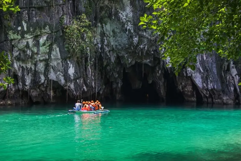 Kh&aacute;m ph&aacute; b&iacute; ẩn của Đảo Luzon c&ugrave;ng nhiều điểm đến độc đ&aacute;o 3