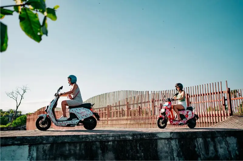Kuta từ l&agrave;ng ch&agrave;i hoang vắng đến thi&ecirc;n đường du lịch Bali 4