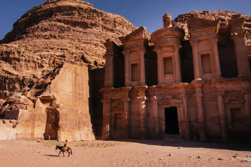 Kỳ quan thế giới hiện đại th&agrave;nh phố Petra Jordan cổ k&iacute;nh 7