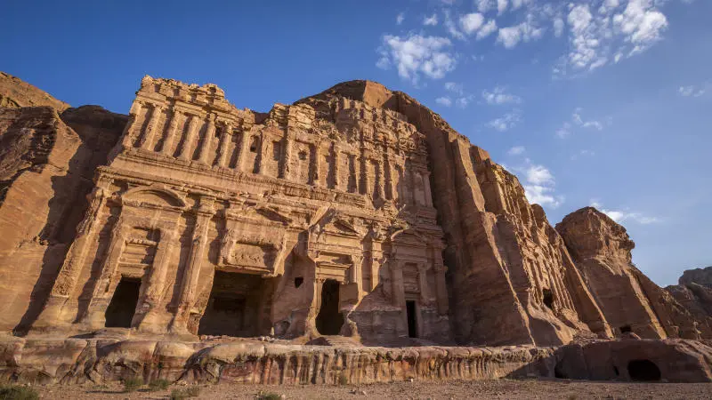 Kỳ quan thế giới hiện đại th&agrave;nh phố Petra Jordan cổ k&iacute;nh 8