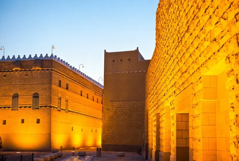 Riyadh thủ đ&ocirc; Ả Rập Saudi nơi kết hợp cổ điển v&agrave; tầm nh&igrave;n tương lai 11