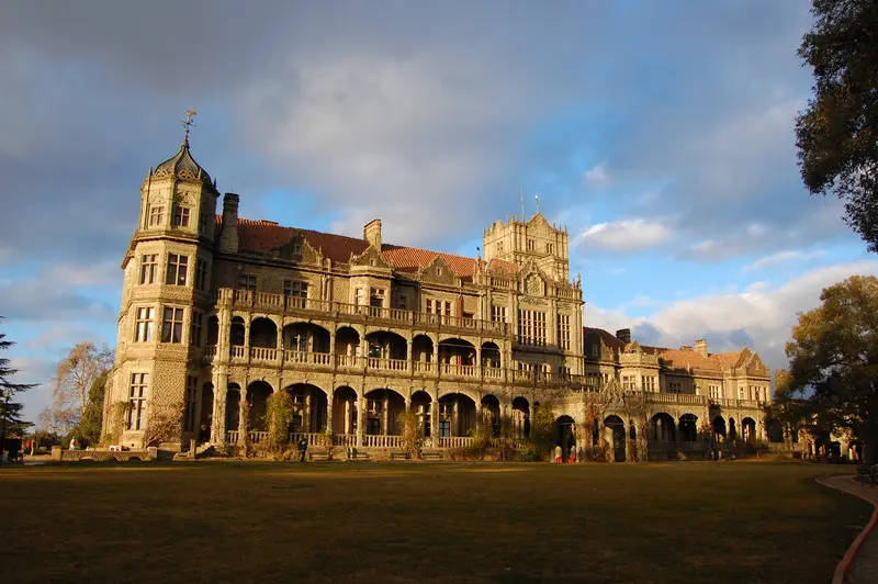 Shimla: Nữ hoàng của những ngọn đồi xanh ngút ngàn ở Ấn Độ 7