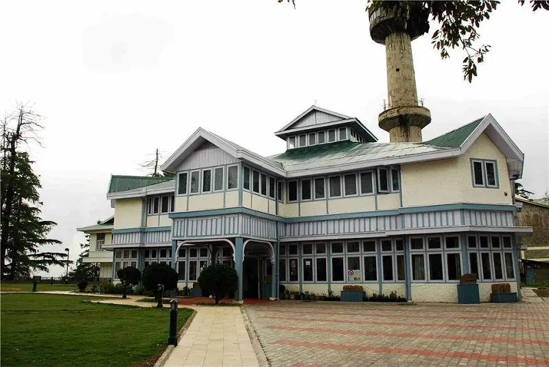 Shimla: Nữ hoàng của những ngọn đồi xanh ngút ngàn ở Ấn Độ 4
