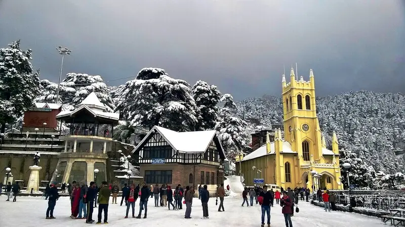 Shimla: Nữ hoàng của những ngọn đồi xanh ngút ngàn ở Ấn Độ 10