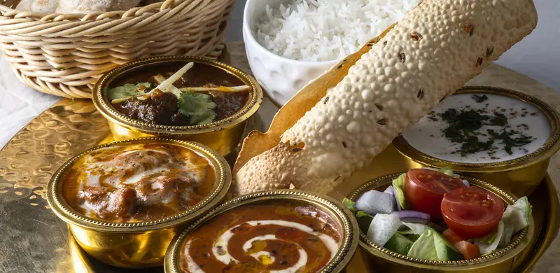 Shimla: Nữ hoàng của những ngọn đồi xanh ngút ngàn ở Ấn Độ 13