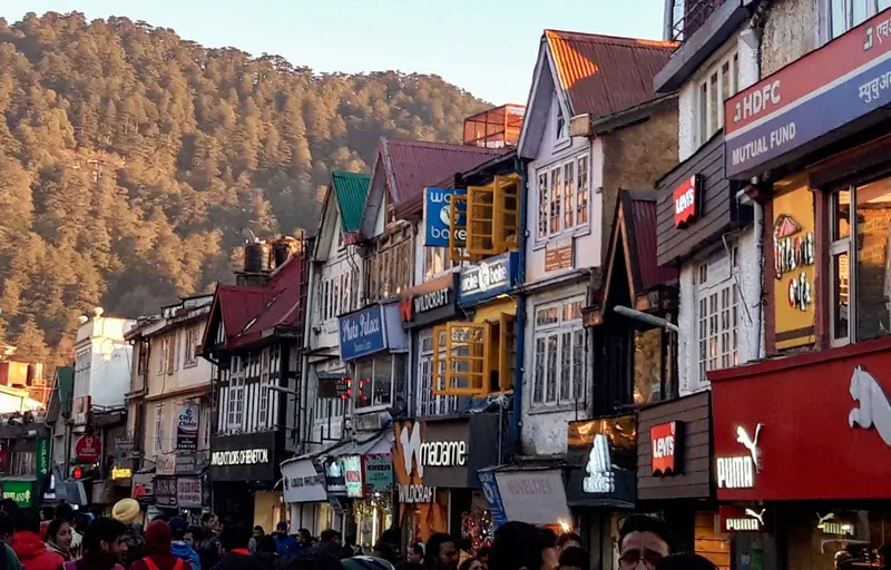 Shimla: Nữ hoàng của những ngọn đồi xanh ngút ngàn ở Ấn Độ 8