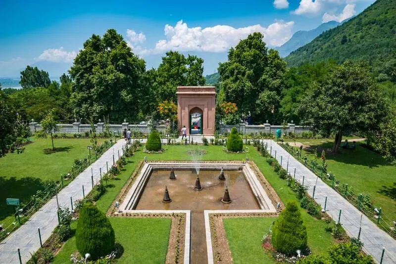 Srinagar: Thủ phủ m&ugrave;a h&egrave; giữa v&ugrave;ng Kashmir 7