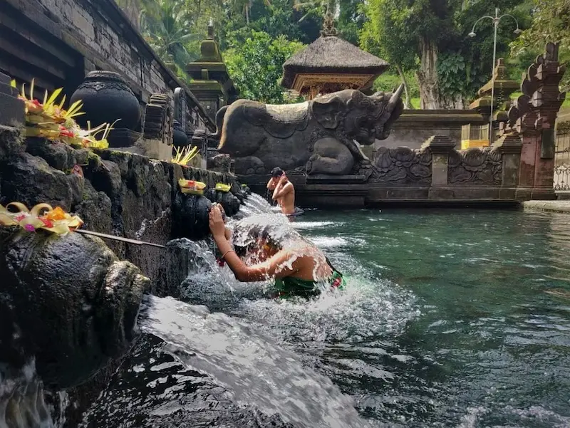 Tampark Siring v&agrave; 10 điểm tham quan nổi tiếng xa gần 4