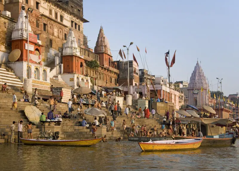 Th&aacute;nh địa Varanasi kỳ b&iacute; v&agrave; linh thi&ecirc;ng tại Ấn Độ 3