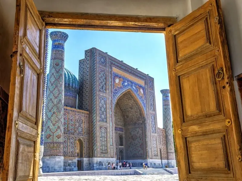 T&igrave;m hiểu du lịch Uzbekistan với v&ocirc; v&agrave;n điều th&uacute; vị n&ecirc;n biết 10