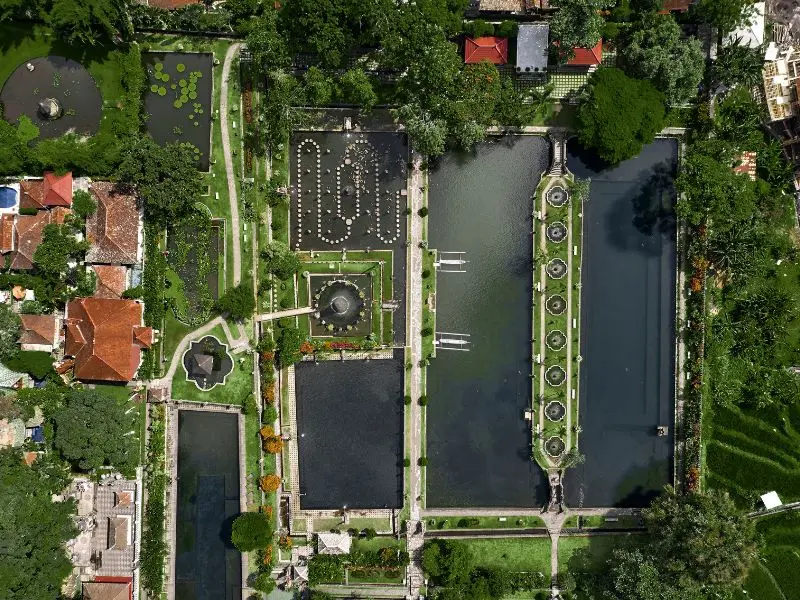 Trải nghiệm cung điện nước Tirta Gangga đầy độc đ&aacute;o của Bali 5