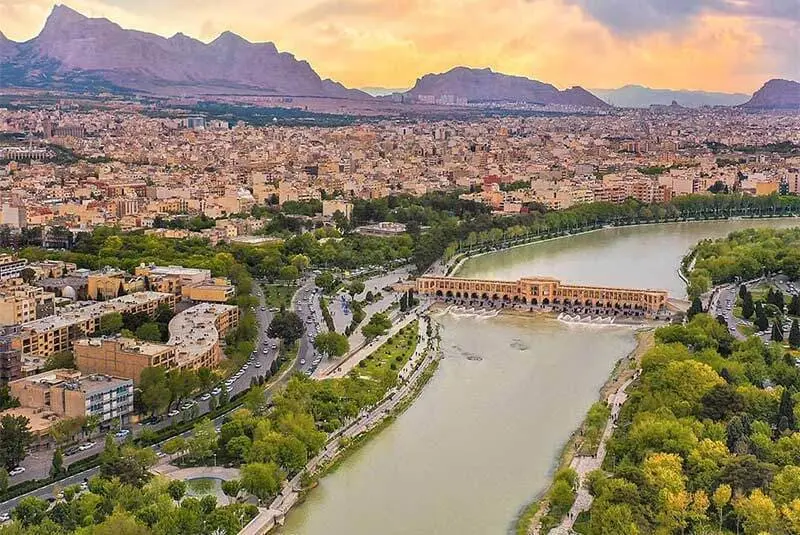 Về Isfahan thưởng thức giai điệu Ba Tư h&ugrave;ng tr&aacute;ng 5