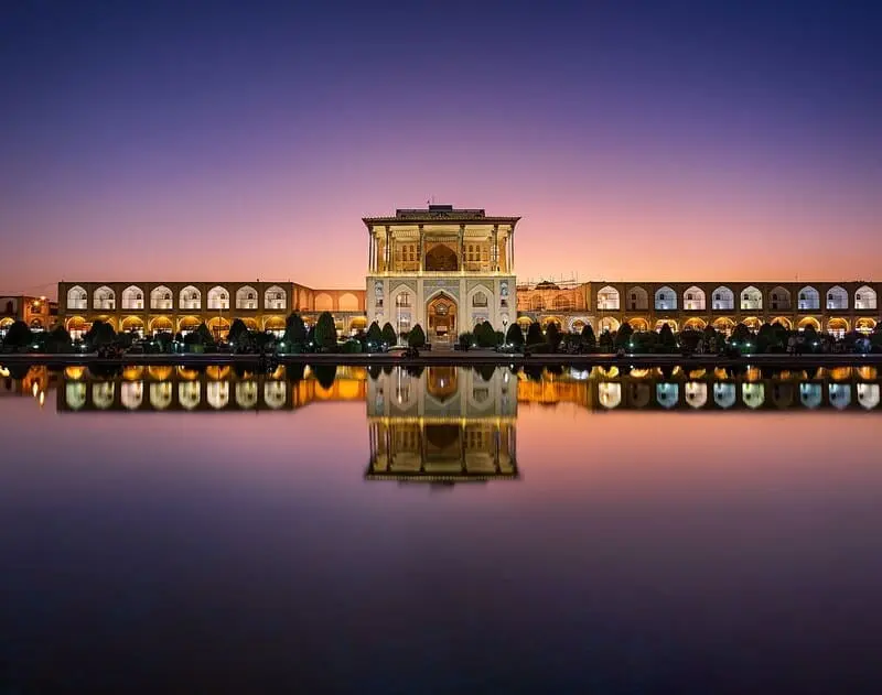 Về Isfahan thưởng thức giai điệu Ba Tư h&ugrave;ng tr&aacute;ng 8