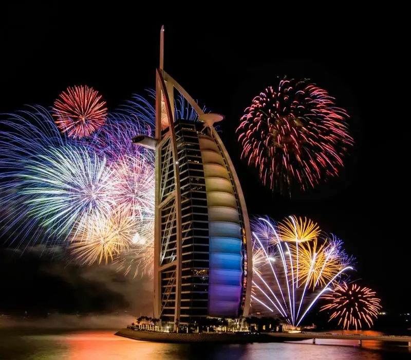 Du lịch Dubai Tết trải nghiệm bầu không khí giao thoa văn hóa