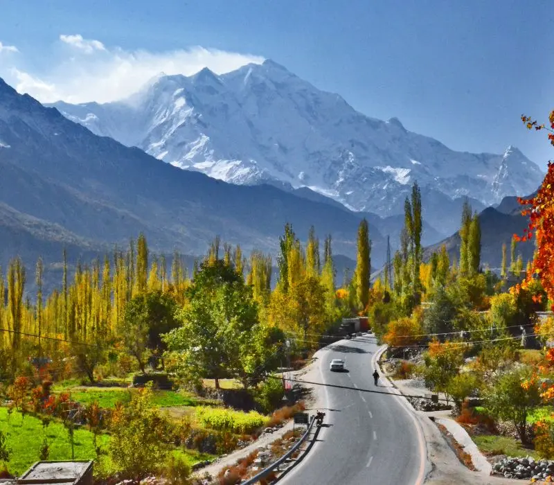 Hòa mình vào thung lũng Hunza Pakistan với vẻ đẹp hoang sơ