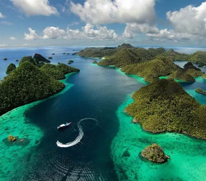 Khám phá đảo Java, viên ngọc quý của văn hóa Indonesia