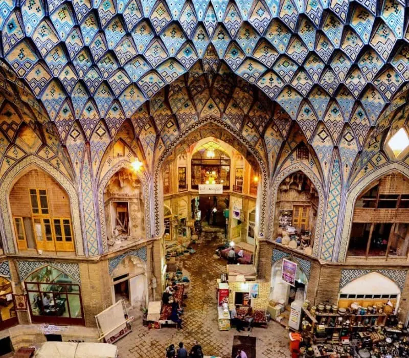 Về Isfahan thưởng thức giai điệu Ba Tư hùng tráng