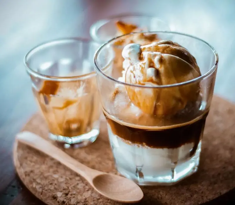 Affogato: Tách cà ph&ecirc; với kem gelato đặc sản từ nước Ý 5