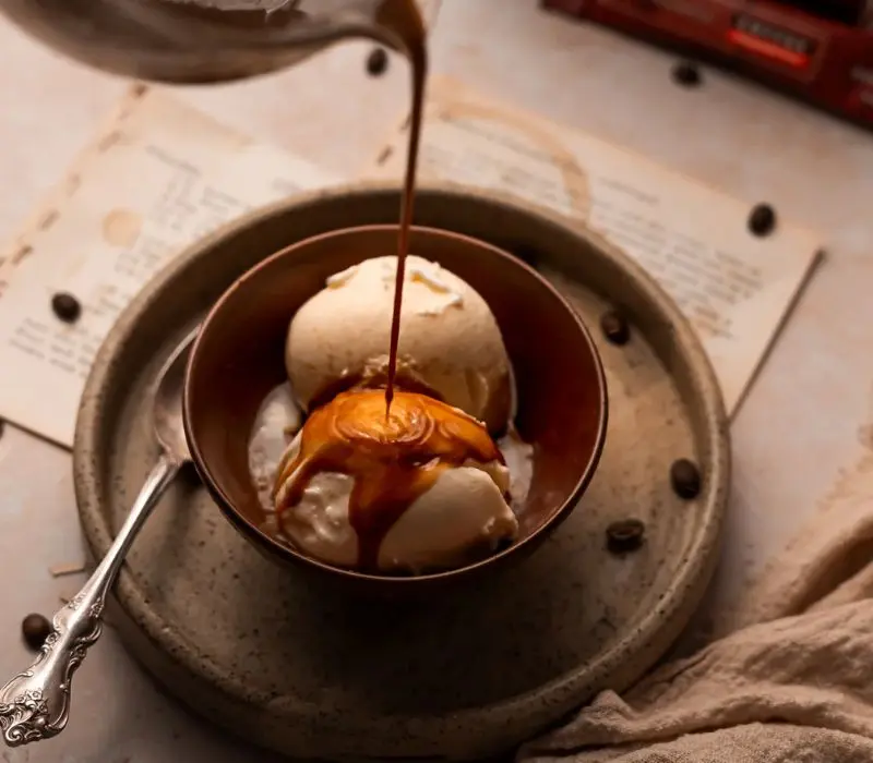Affogato: Tách cà ph&ecirc; với kem gelato đặc sản từ nước Ý 6