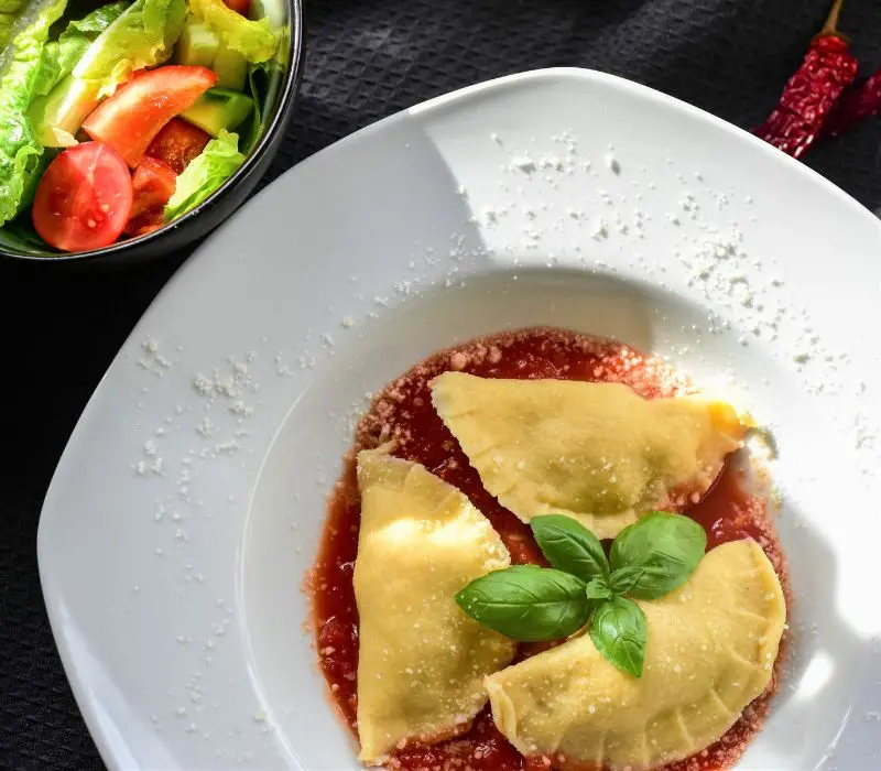 B&iacute; mật của Ravioli, m&oacute;n pasta nh&acirc;n tuyệt vời từ &Yacute; 5