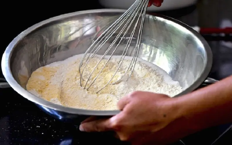 Biscotti: B&aacute;nh ăn ki&ecirc;ng trứ danh từ &Yacute; khiến ai cũng phải m&ecirc; 8