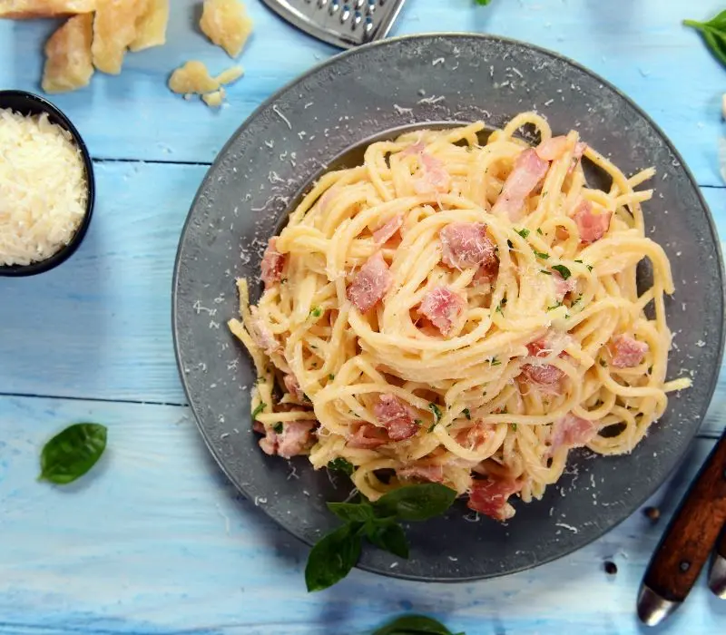 Carbonara l&agrave; g&igrave;? Kh&aacute;m ph&aacute; m&oacute;n mỳ &Yacute; ngon trứ danh khắp thế giới 5