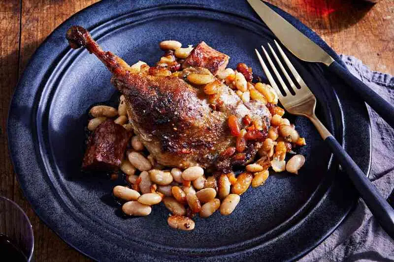 Cassoulet: M&oacute;n hầm huyền thoại của nước Ph&aacute;p 4