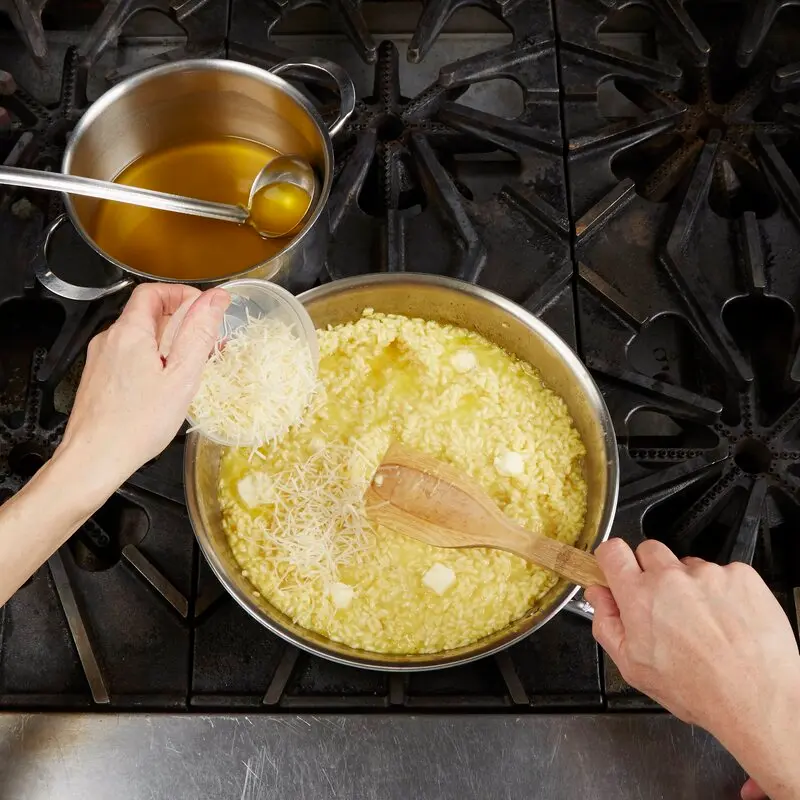 Cơm Risotto mềm mịn biểu tượng của ẩm thực &Yacute; 9