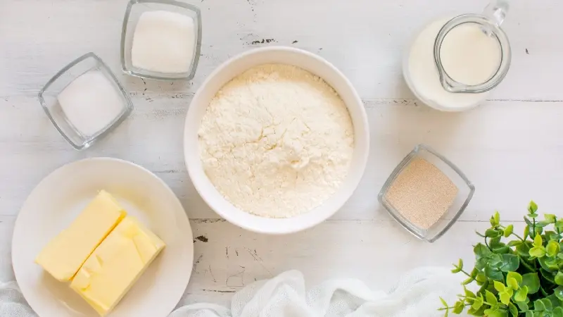 Croissant: Tinh hoa nước Pháp trong từng lớp vỏ giòn tan 10