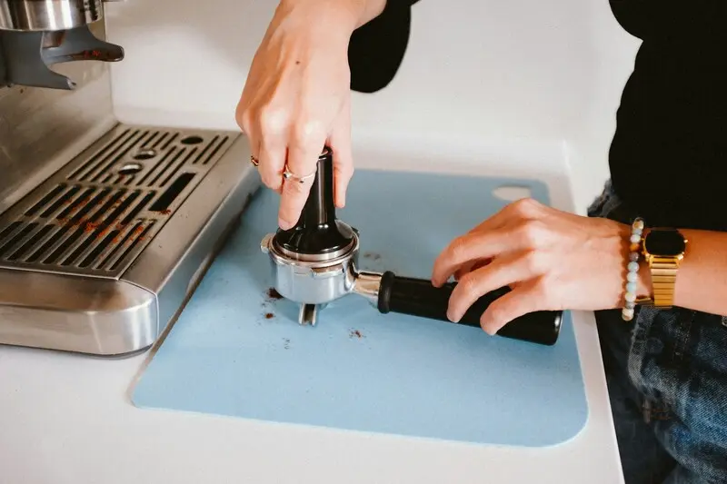 Espresso: Tinh hoa c&agrave; ph&ecirc; &Yacute; chảy trong từng giọt 8