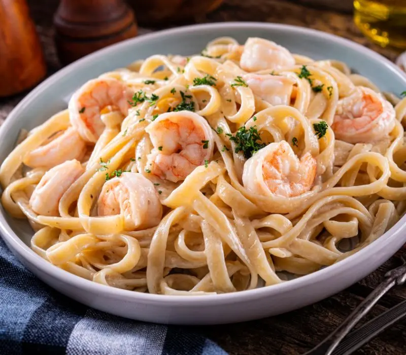 Fettuccine, kh&aacute;m ph&aacute; hương vị tinh tế của m&oacute;n m&igrave; &Yacute; nổi tiếng 9
