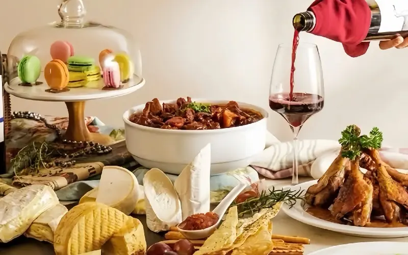 Kh&aacute;m ph&aacute; 15 m&oacute;n ăn đặc sản Ph&aacute;p khiến ai cũng m&ecirc; mẩn 4
