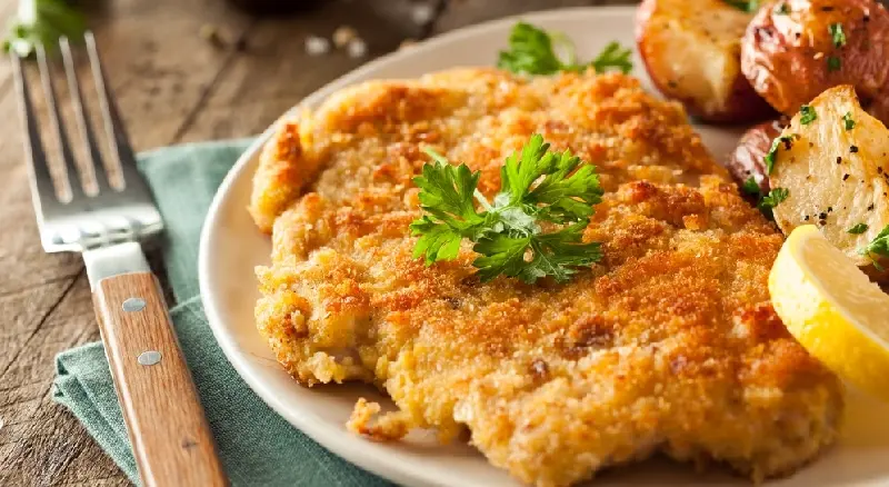 Khám phá món thịt chiên Schnitzel kinh điển của Đức và Áo 8