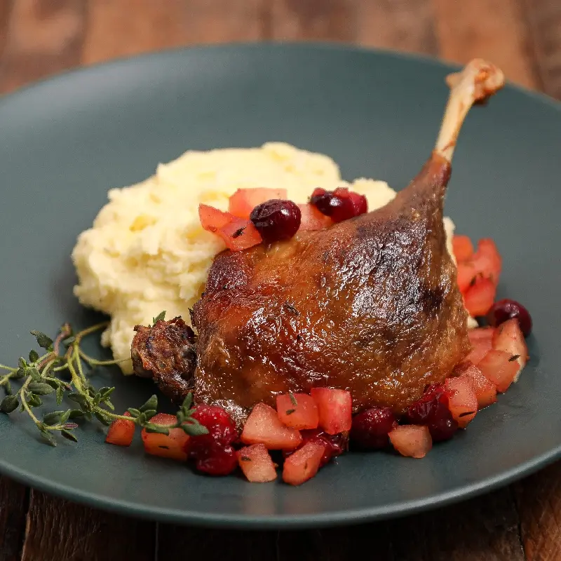 V&igrave; sao Duck Confit l&agrave; m&oacute;n ăn phải thử khi đến Ph&aacute;p? 8