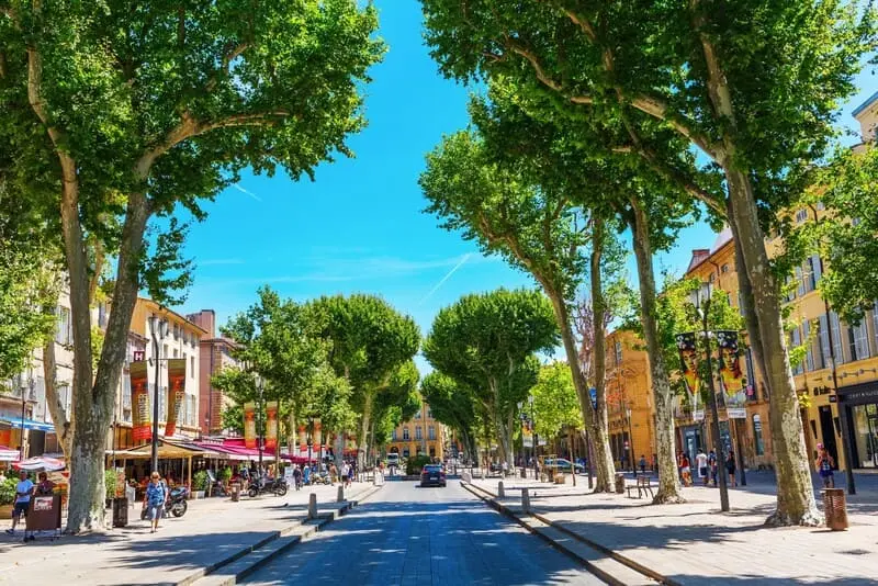 Aix en Provence, th&agrave;nh phố cổ điển nơi miền Nam nước Ph&aacute;p 4