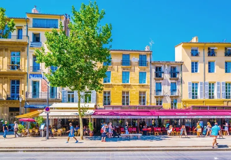 Aix en Provence, th&agrave;nh phố cổ điển nơi miền Nam nước Ph&aacute;p 2