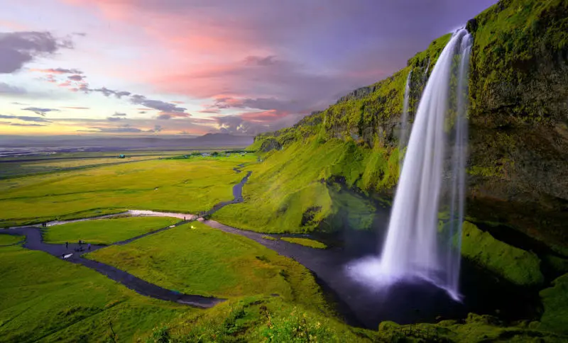 Ấn tượng trước th&aacute;c nước Seljalandsfoss kỳ vĩ, đẹp ngoạn mục 5
