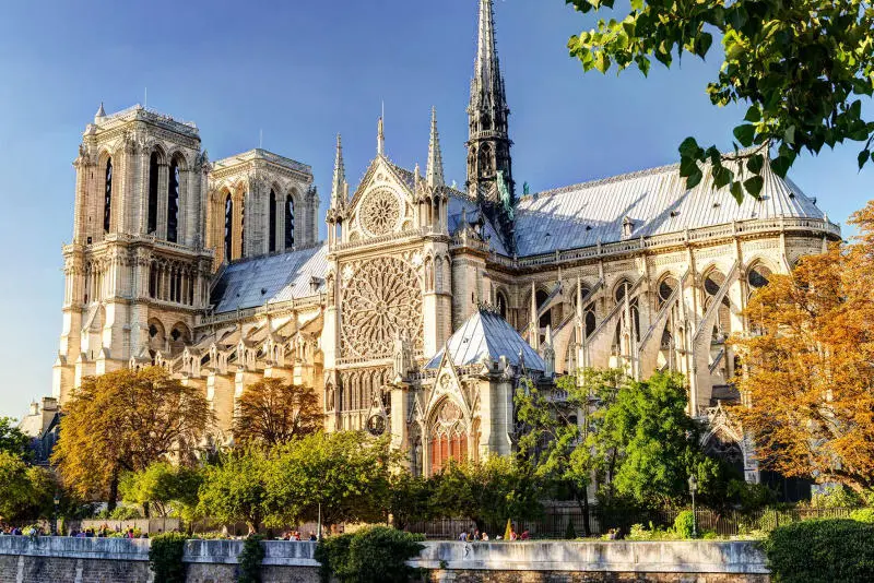 Cẩm nang du lịch Paris với 7 trải nghiệm l&atilde;ng mạn v&agrave; thơ mộng 9