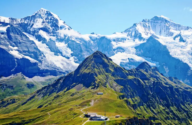 Chinh phục d&atilde;y n&uacute;i Alps được mệnh danh n&oacute;c nh&agrave; của ch&acirc;u &Acirc;u 5