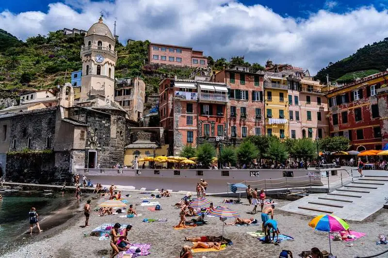 Cinque Terre: 5 ng&ocirc;i l&agrave;ng đủ m&agrave;u sắc rực rỡ tại nước &Yacute; 6