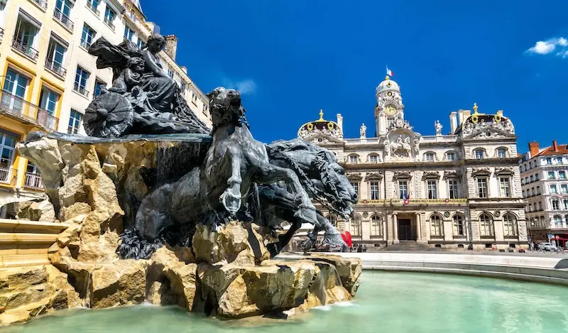 Có một Lyon in đậm dấm ấn thời đại với kiến trúc đặc sắc 7
