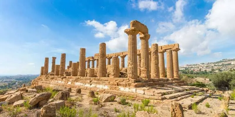 C&oacute; một n&eacute;t đẹp đậm chất Địa Trung Hải tại Sicily thơ mộng 14