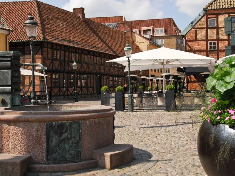 Đến Malmo kh&aacute;m ph&aacute; vi&ecirc;n ngọc qu&yacute; của Thụy Điển 8