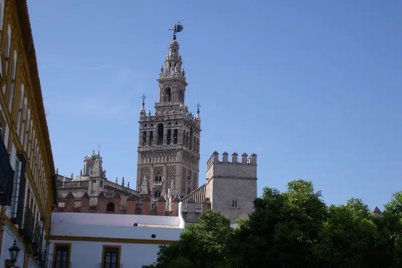 Đến Seville kh&aacute;m ph&aacute; 10 địa điểm tham quan th&uacute; vị, độc đ&aacute;o 7