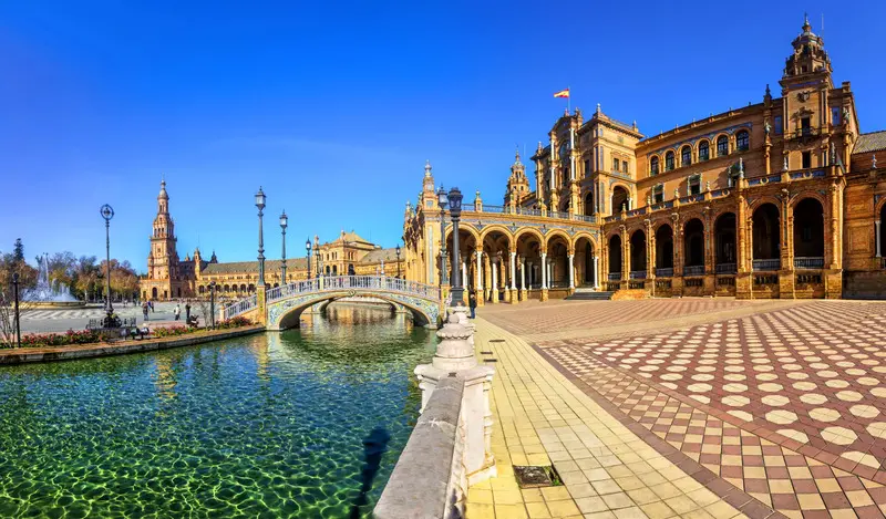 Du lịch Andalucia, kh&aacute;m ph&aacute; v&ugrave;ng đất lịch sử rực rỡ của T&acirc;y Ban Nha 5